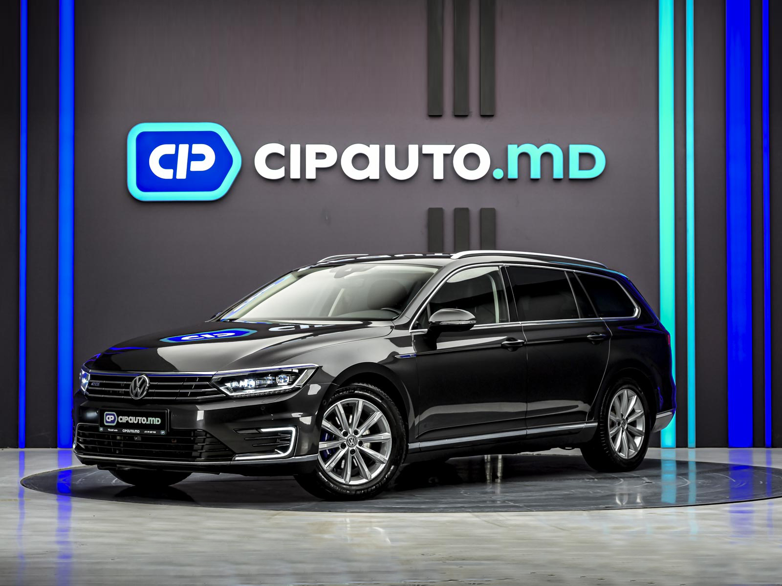 Volkswagen Passat 2018 1/14