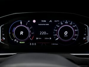 Volkswagen Passat GTE2021 8/16