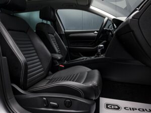 Volkswagen Passat GTE2021 6/16
