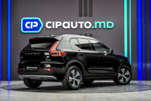 Volvo XC40 2021 3/13