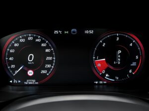 Volvo XC60 2017 8/13