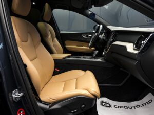 Volvo XC60 2017 6/13
