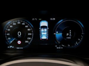 Volvo XC60 2021 8/15