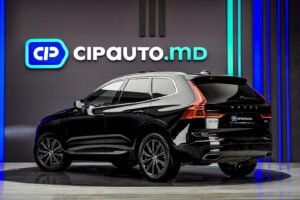Volvo XC60 2021 2/15