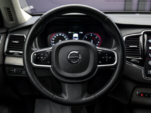 Volvo XC90 2019 9/14