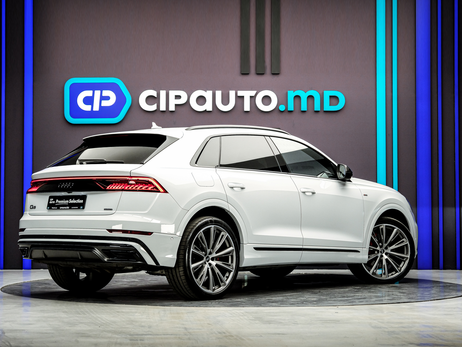 Audi Q8 2023 3/98