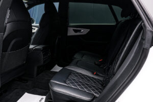 Audi Q8 2023 7/98