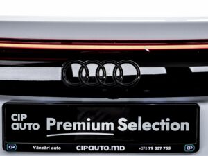 Audi Q8 2023 40/98