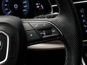 Audi Q8 2023 81/98