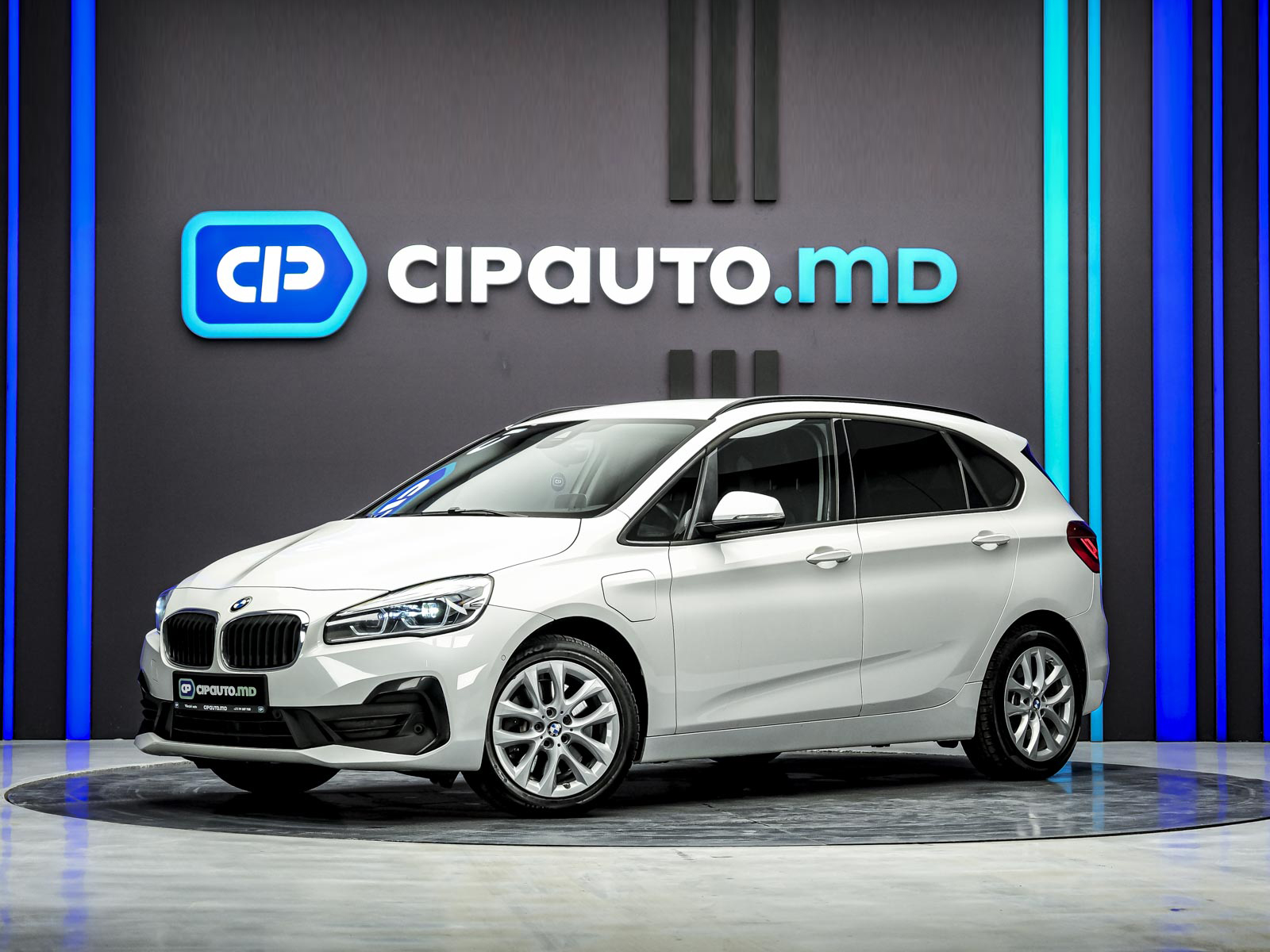 BMW 2 Series Active Tourer 2020 1/15