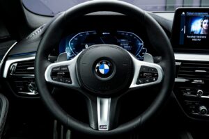 BMW 5 Series 530e2020 9/16