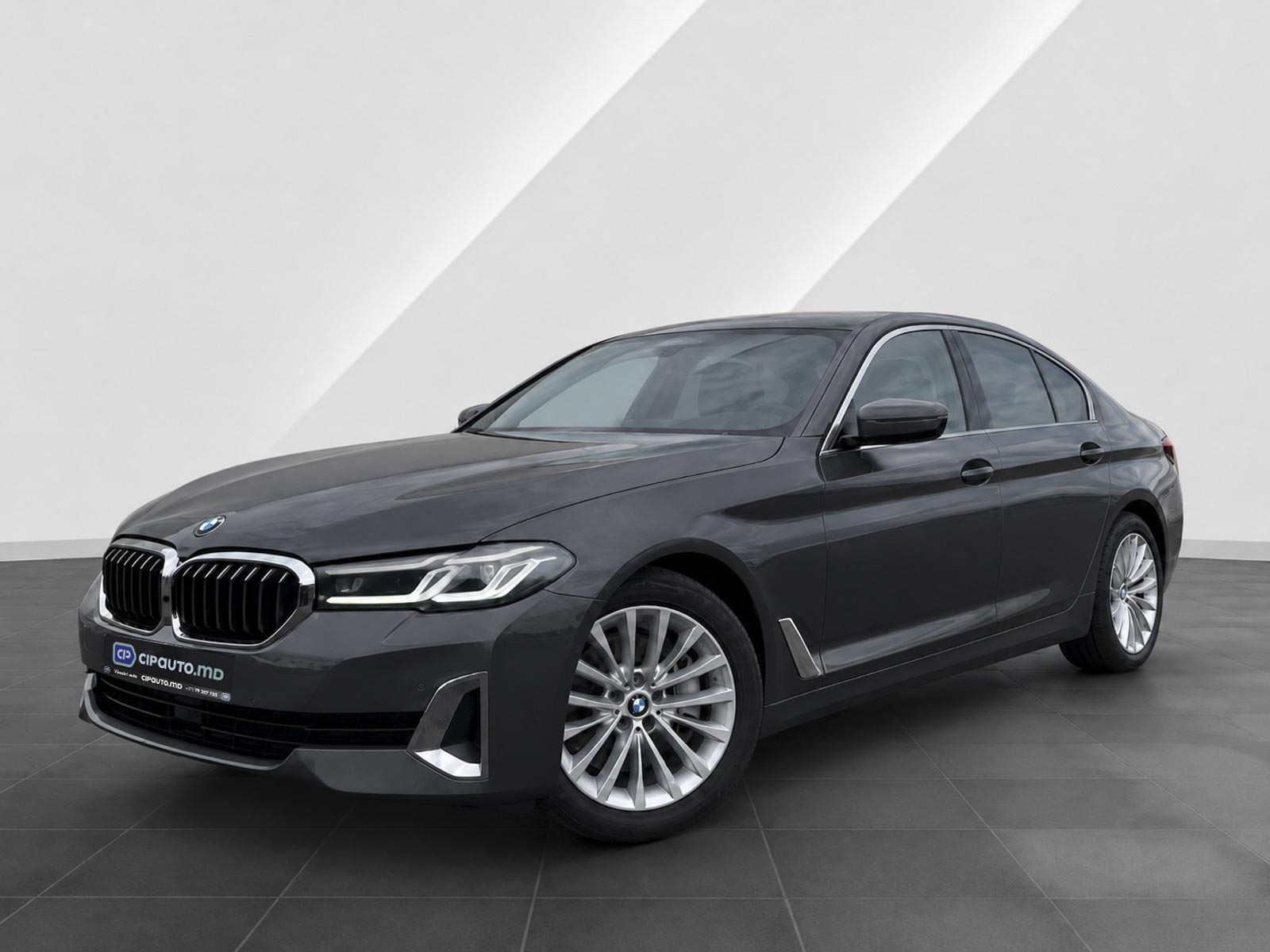BMW 5 Series 530e2021 1/8