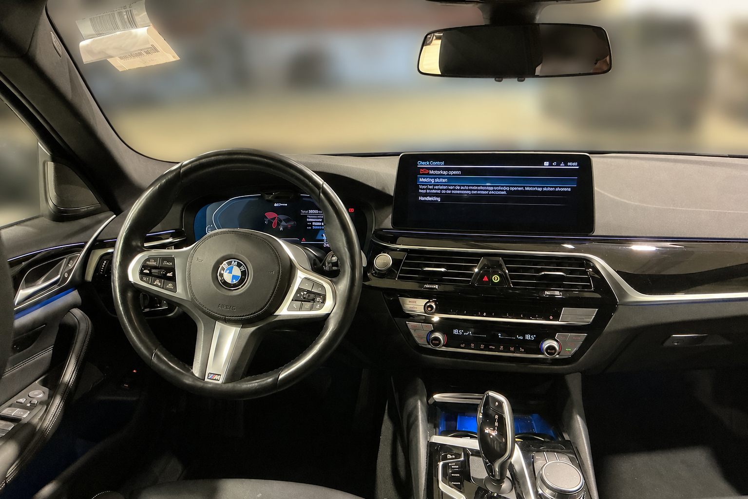 BMW 5 Series 530e2021 5/8
