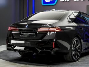 BMW 5 Series 530e2025 25/107