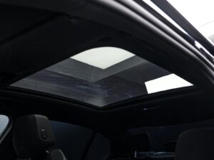 BMW 5 Series 530e2025 70/107