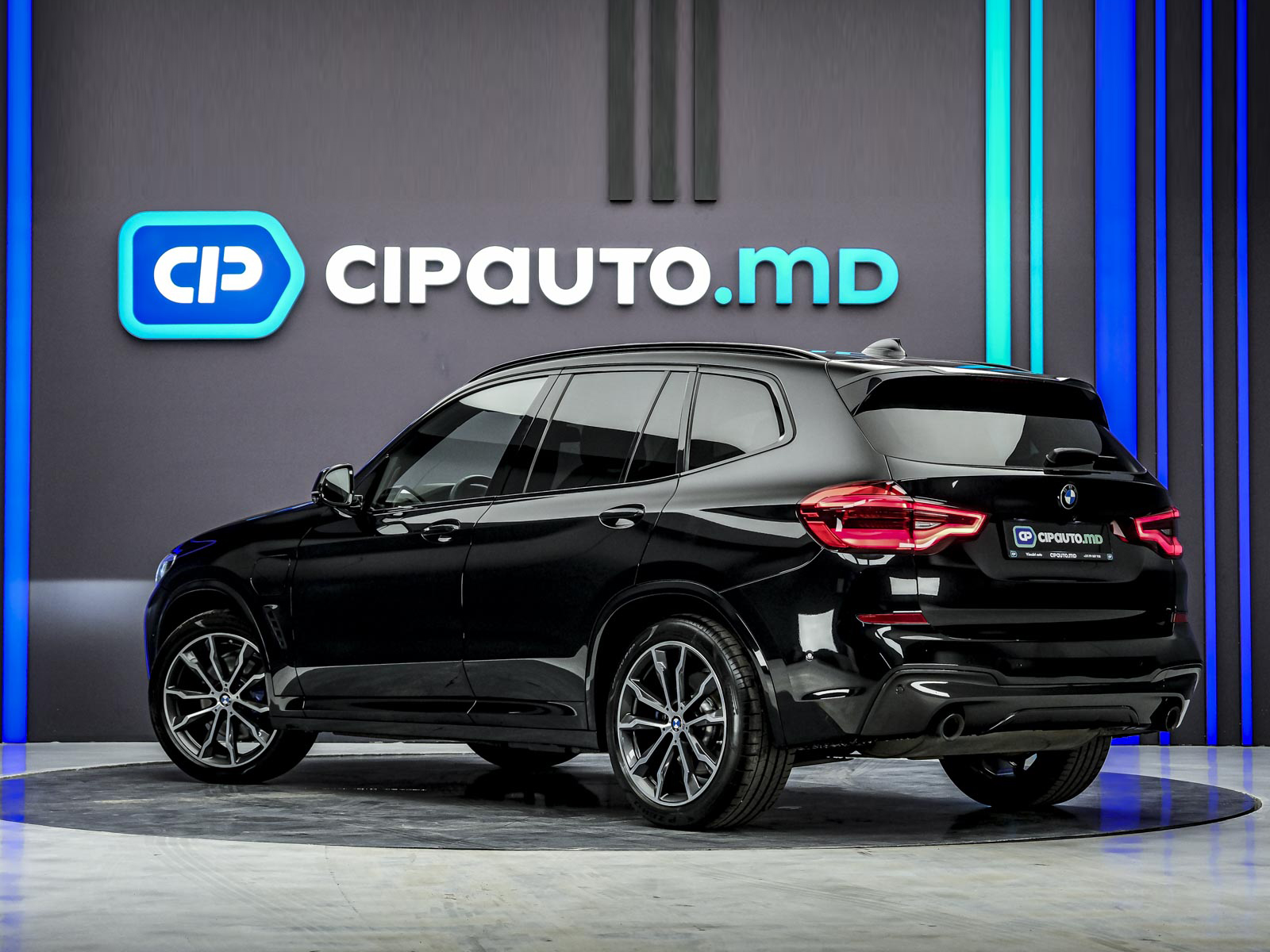 BMW X3 30e2021 2/16