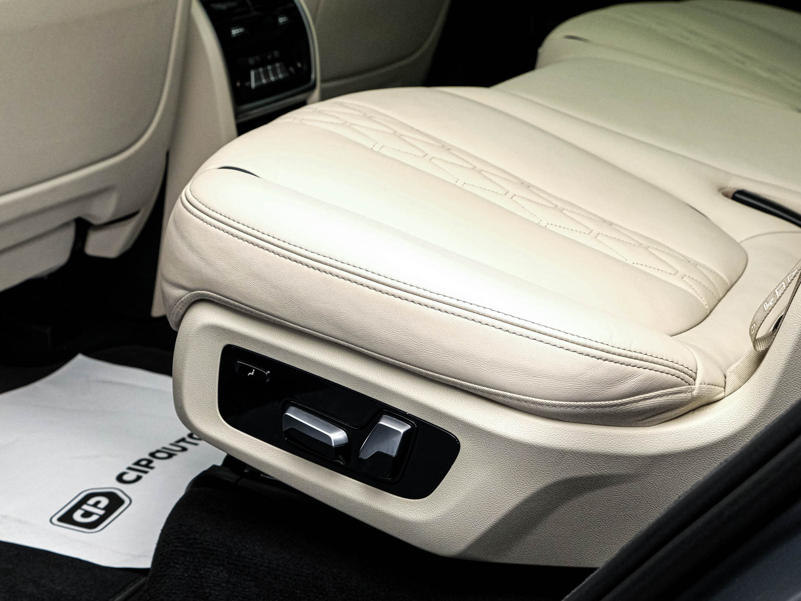 BMW X7 40d2023 60/135