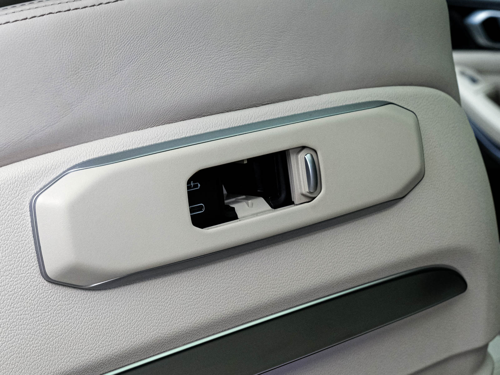 BMW X7 40d2023 66/135