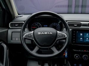 Dacia Duster 2023 9/13