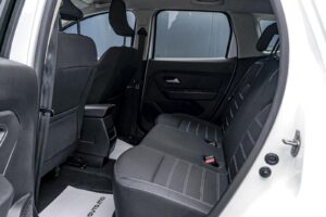 Dacia Duster 2023 7/13