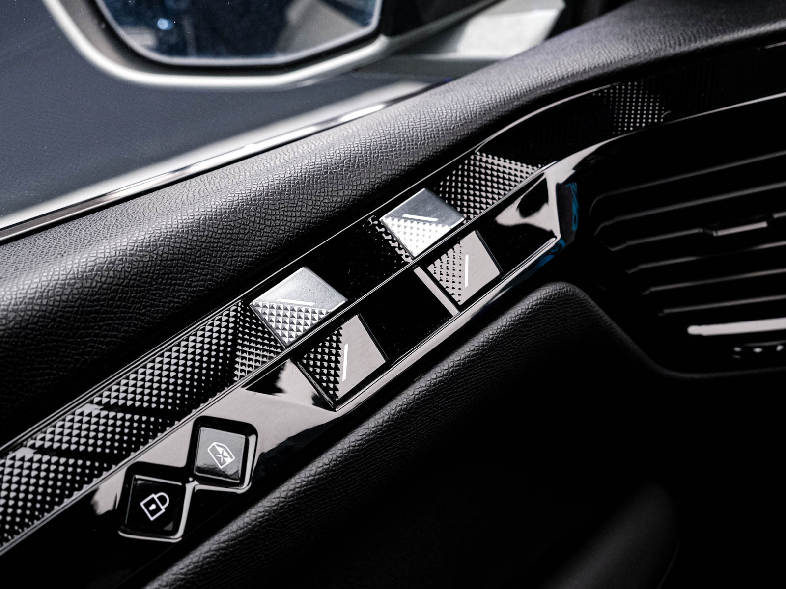 DS_Automobiles DS 4 2022 13/17
