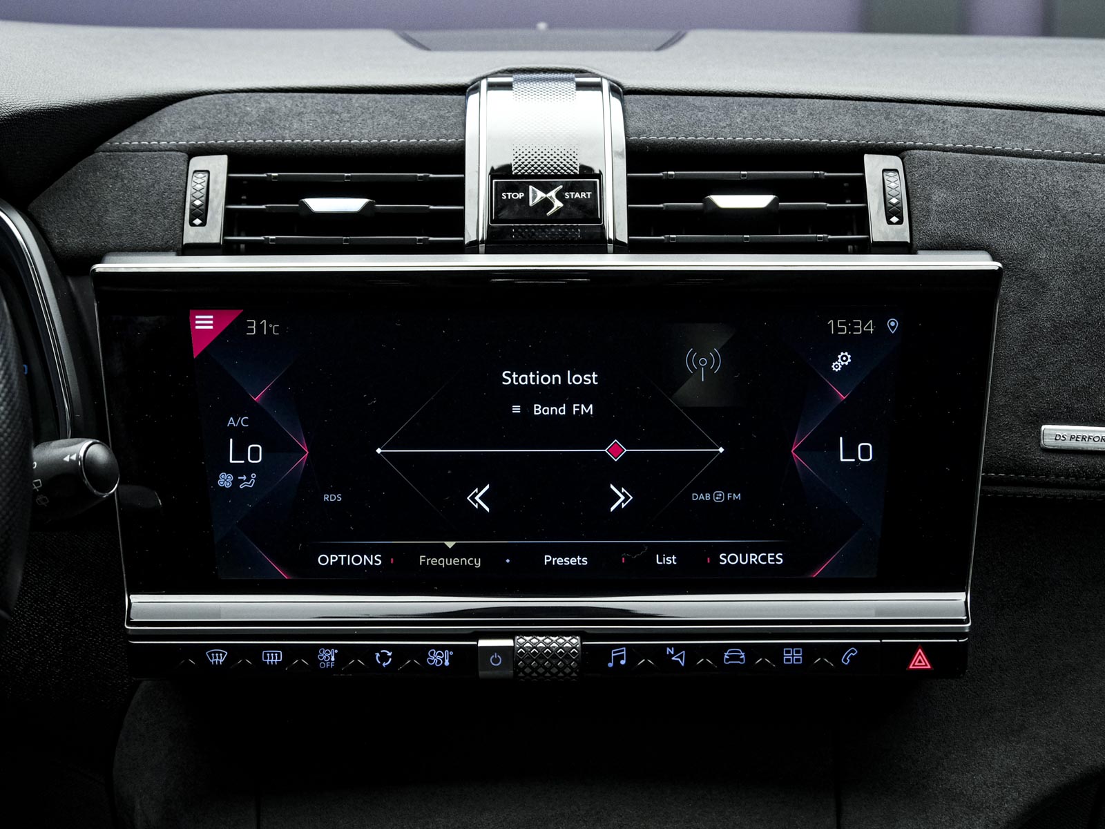 DS_Automobiles DS 7 Crossback 2019 10/13