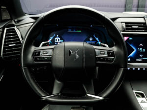 DS_Automobiles DS 7 Crossback OPERA2021 9/15