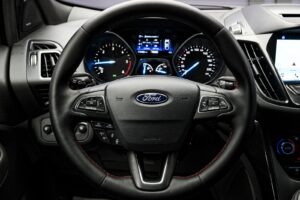 Ford Kuga 2017 9/15