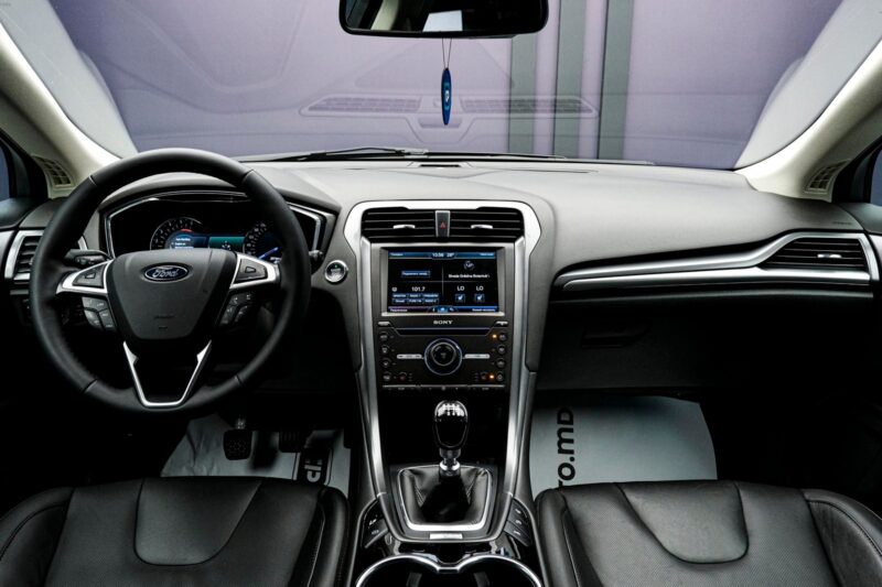 Ford Mondeo 2015 5/14