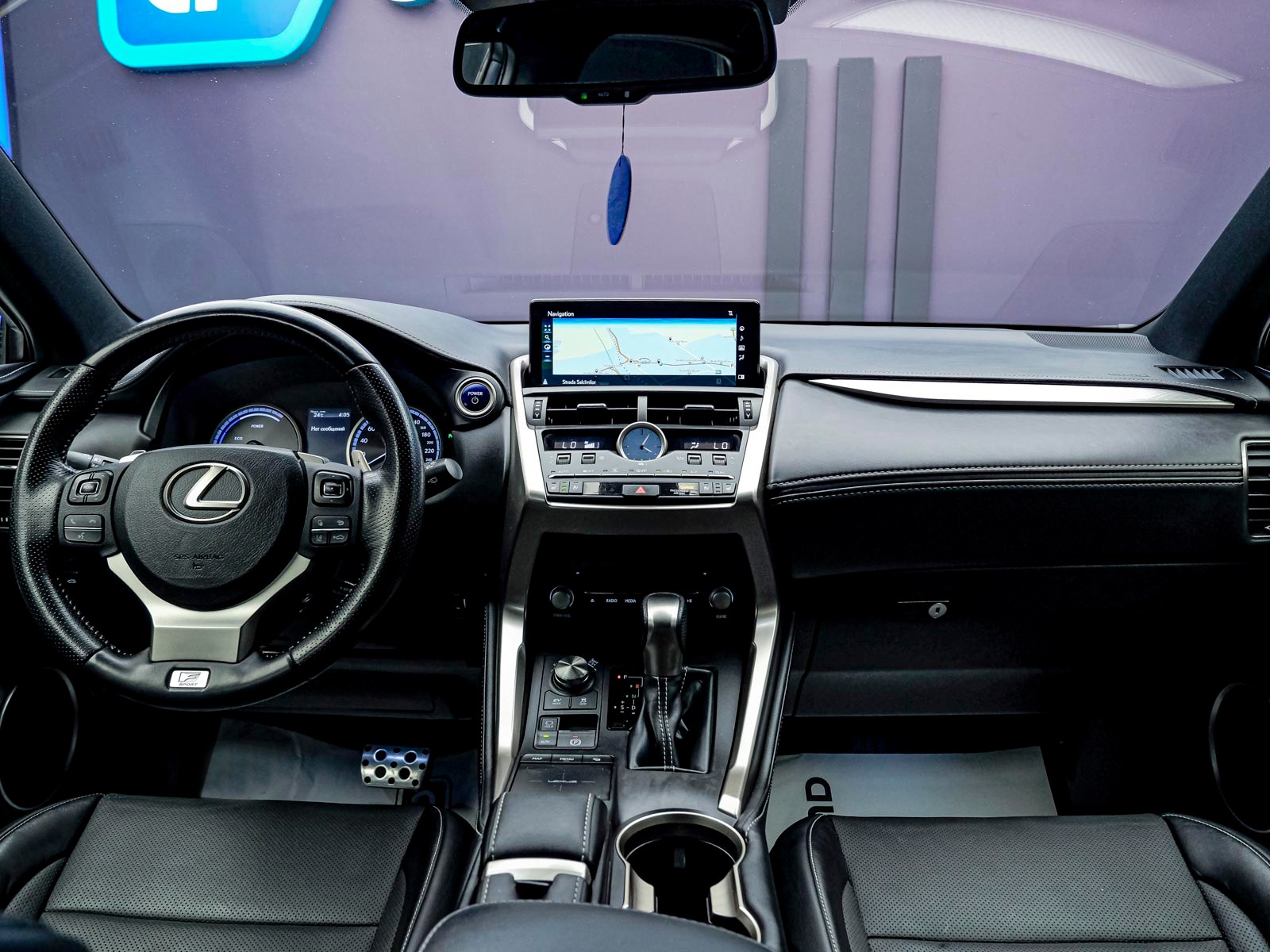 Lexus NX 300h2018 5/16