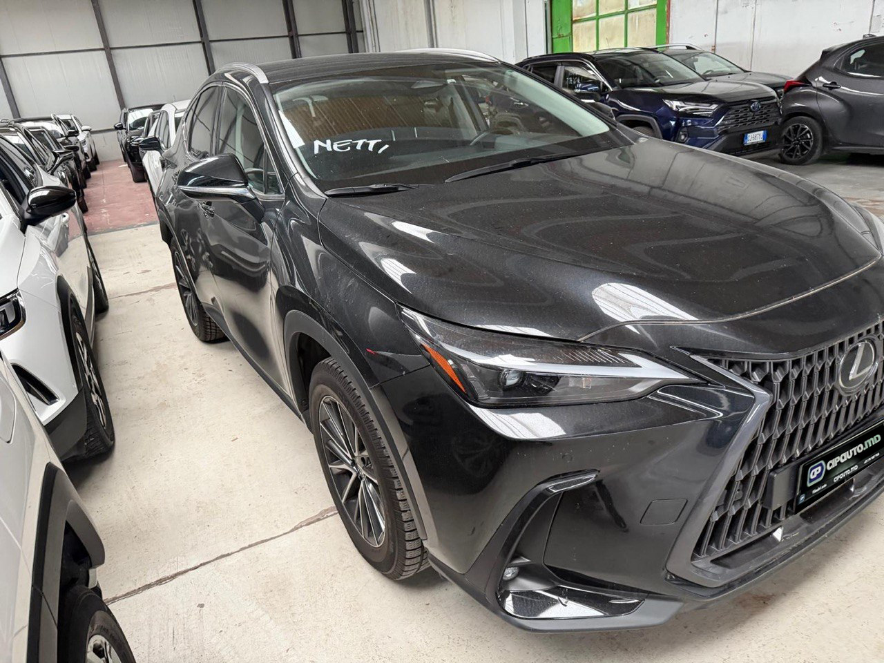 Lexus NX 350H2022 2/9