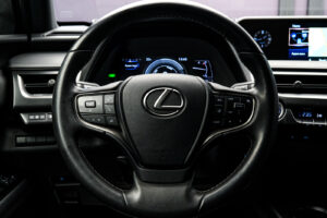 Lexus UX 250h 2022 9/14
