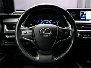 Lexus UX 250h 2022 9/14