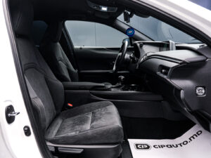 Lexus UX 250h 2022 6/14