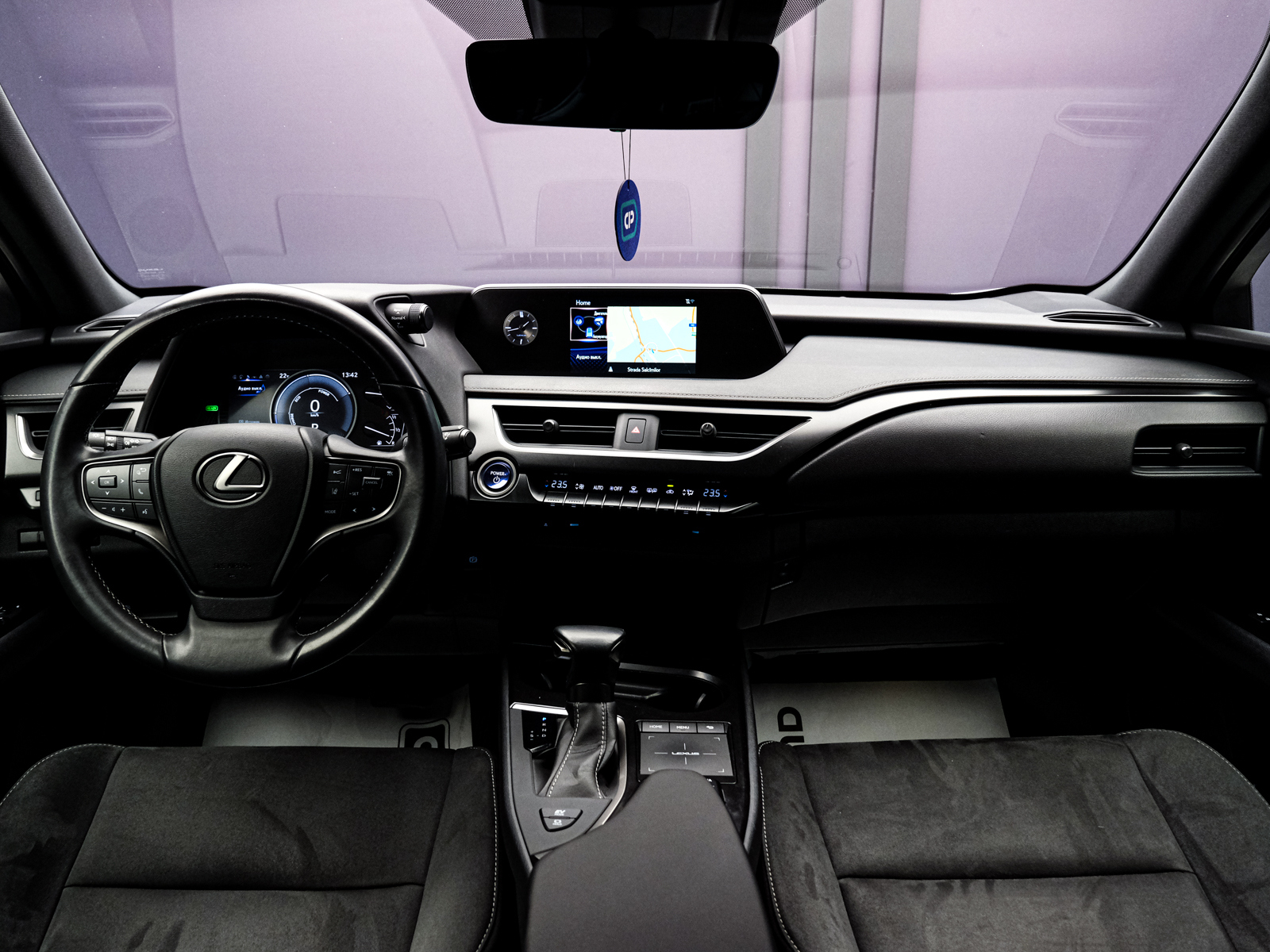 Lexus UX 250h 2022 5/14