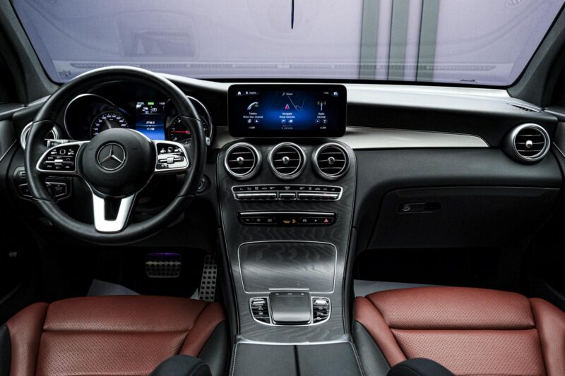 Mercedes-Benz GLC 300de2021 5/15