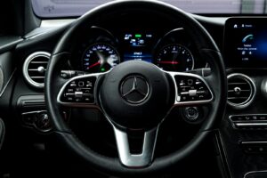 Mercedes-Benz GLC 300de2021 9/15