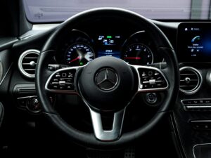 Mercedes-Benz GLC 300de2021 9/15