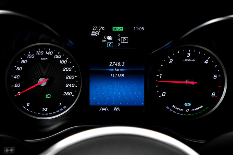 Mercedes-Benz GLC 300de2021 8/15