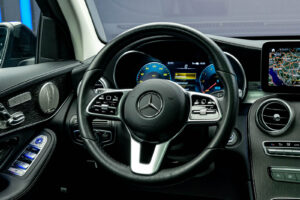 Mercedes-Benz GLC 300de2021 9/15