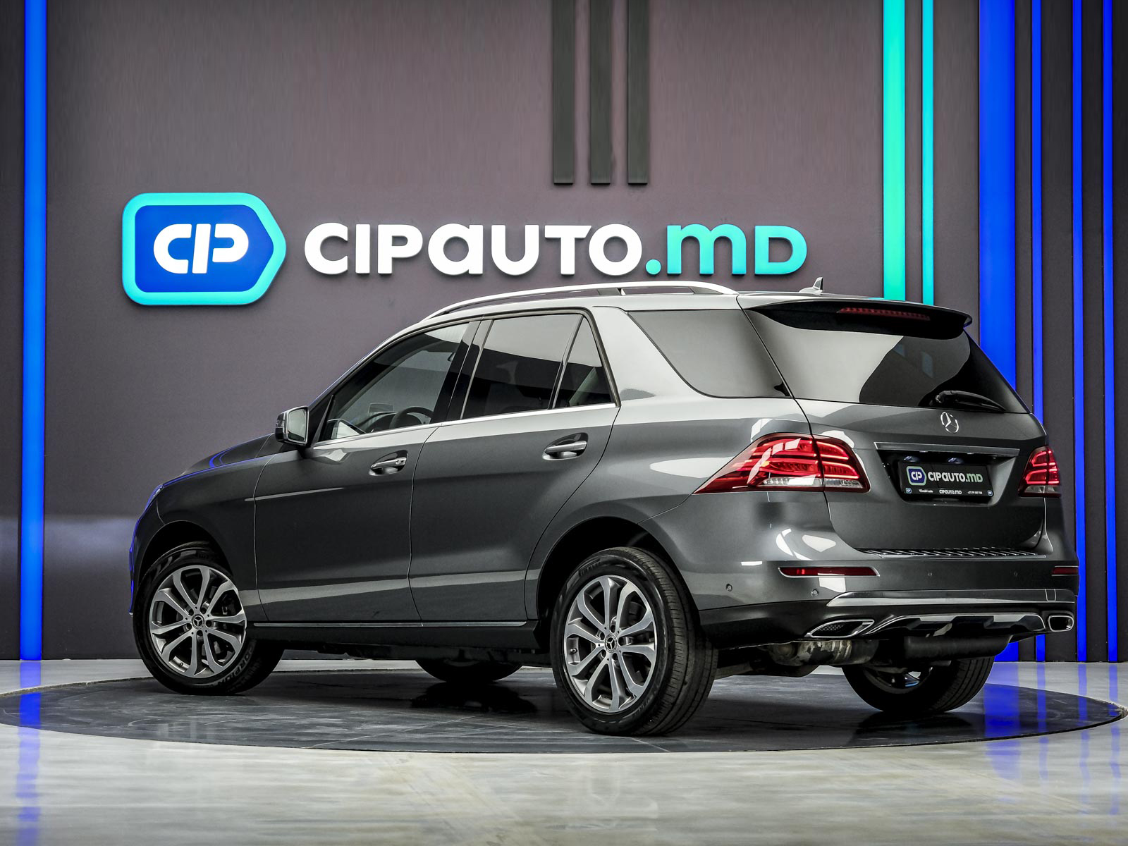 Mercedes-Benz GLE 2018 2/17