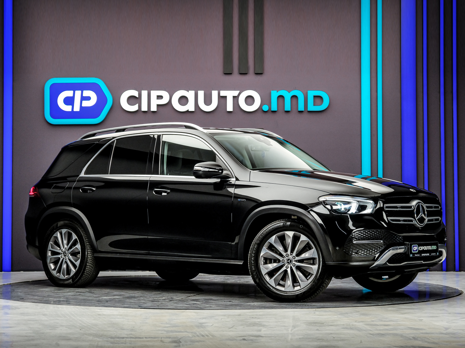Mercedes-Benz GLE 350de2021 4/17
