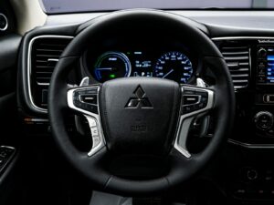 Mitsubishi Outlander 2016 9/15