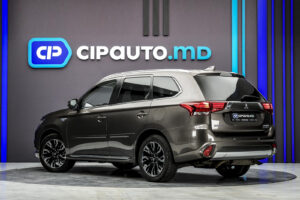 Mitsubishi Outlander 2016 2/15