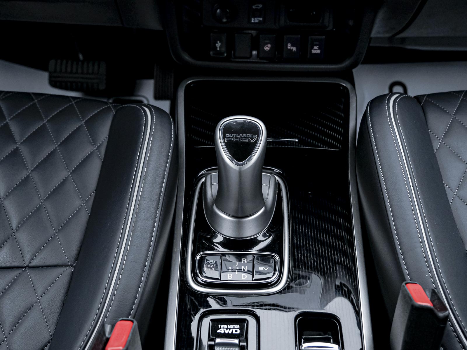 Mitsubishi Outlander 2019 12/14