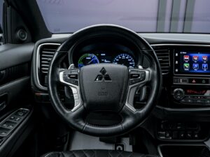 Mitsubishi Outlander 2019 9/14