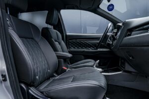 Mitsubishi Outlander 2019 6/14