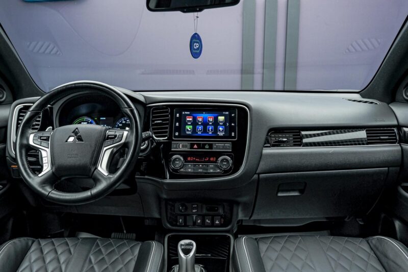 Mitsubishi Outlander 2019 5/14