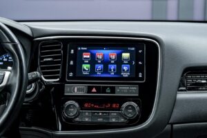 Mitsubishi Outlander 2019 10/14