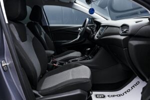 Opel Grandland X 2018 6/14